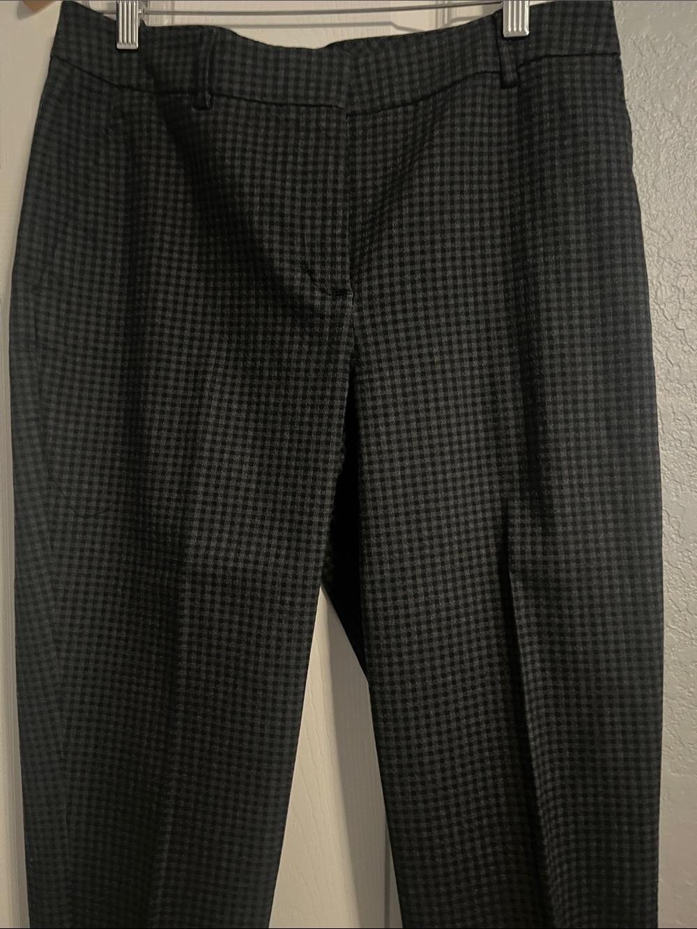 Classic Women's Black Houndstooth Dress Pants